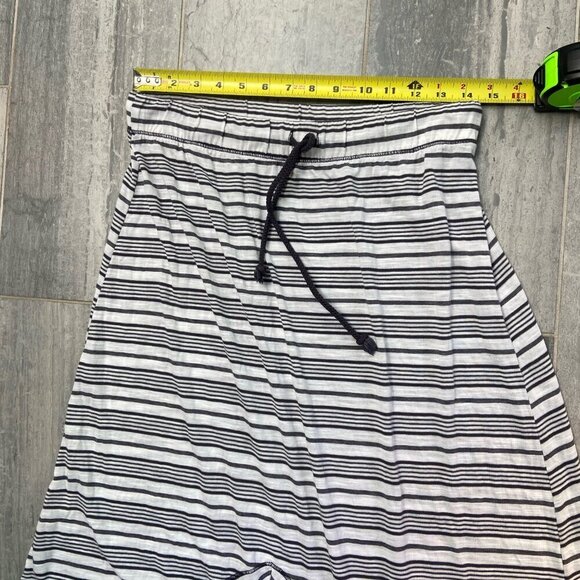 Michael Stars Lightweight Hi Low Striped Midi Skirt Black White Size Medium - Picture 4 of 7